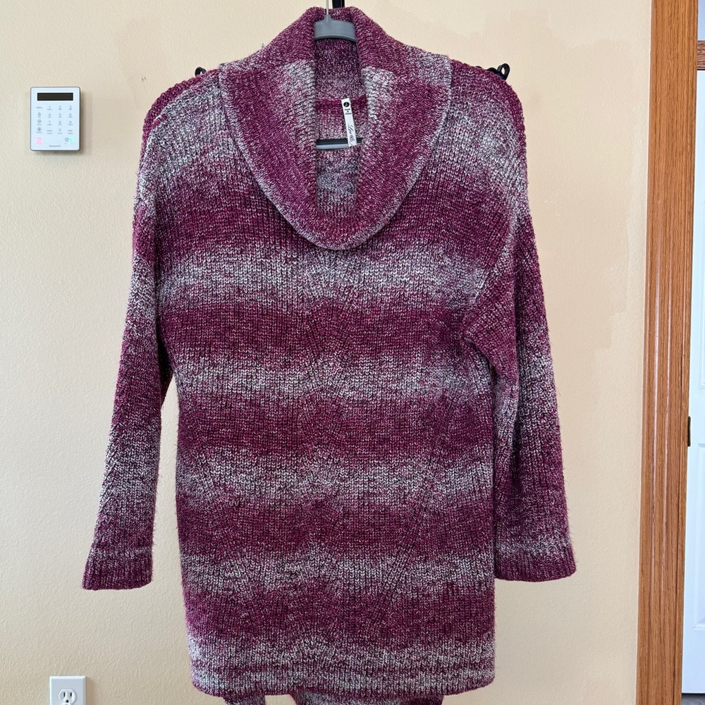 Leo & Nicole Cowl neck sweater